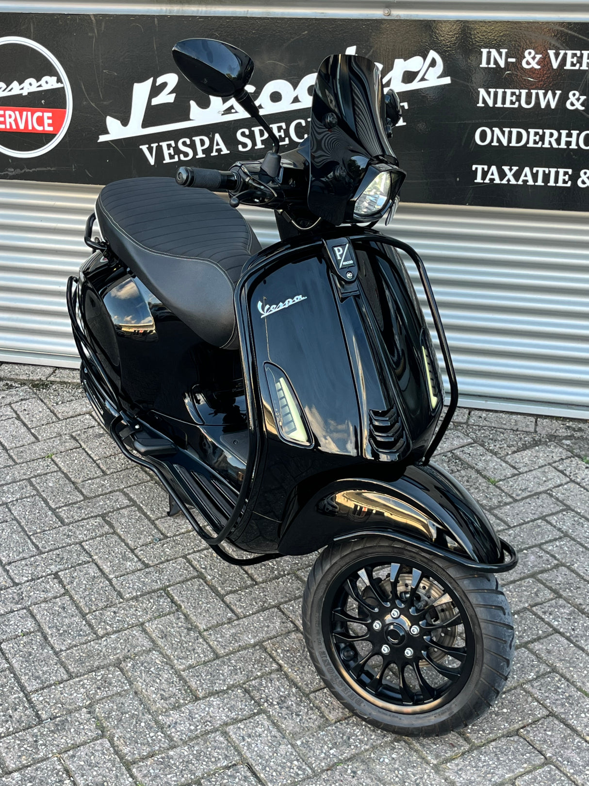 Vespa Sprint Black on Black Brom 2019 8777 km 1 eig GARANTIE
