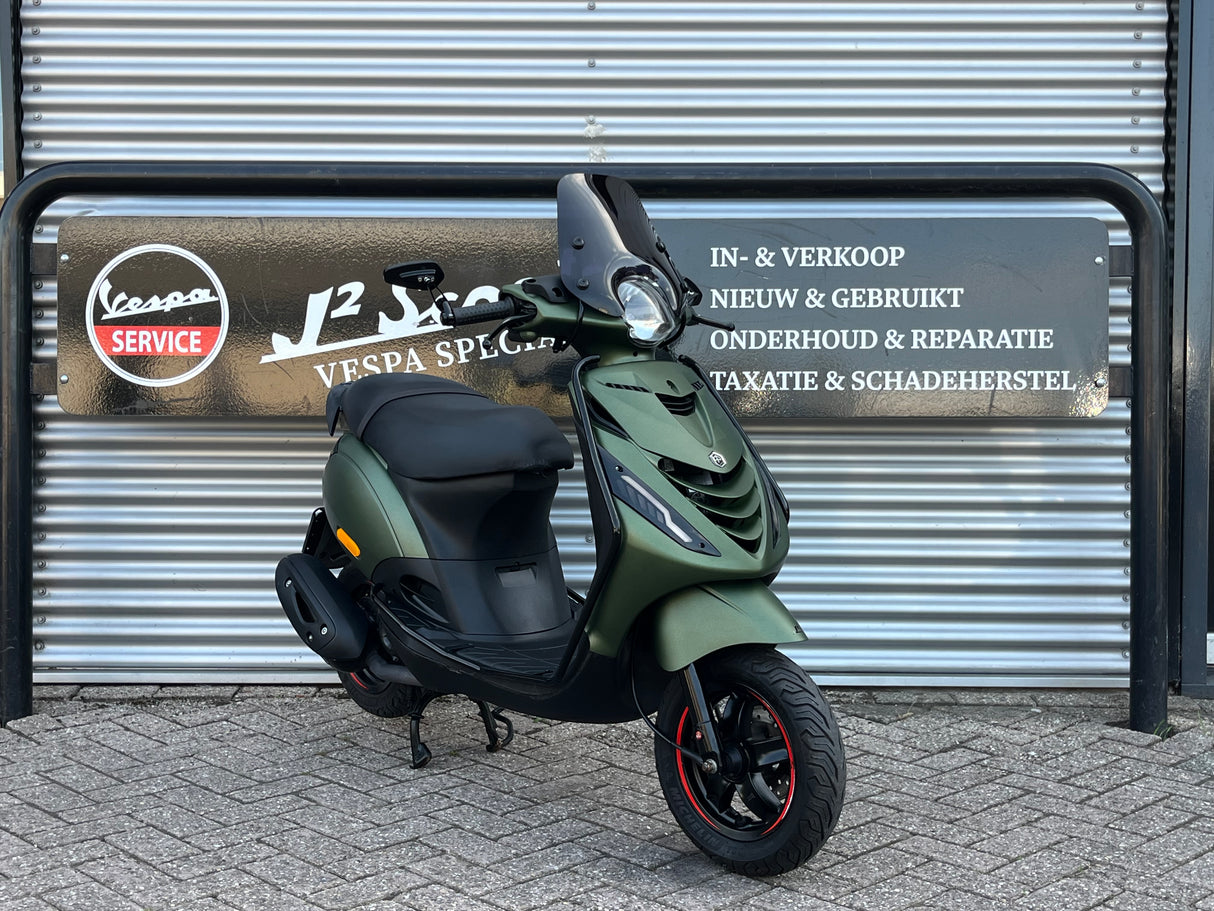 Piaggio Zip Huracan Green Brom 2022 6496 km Full Option