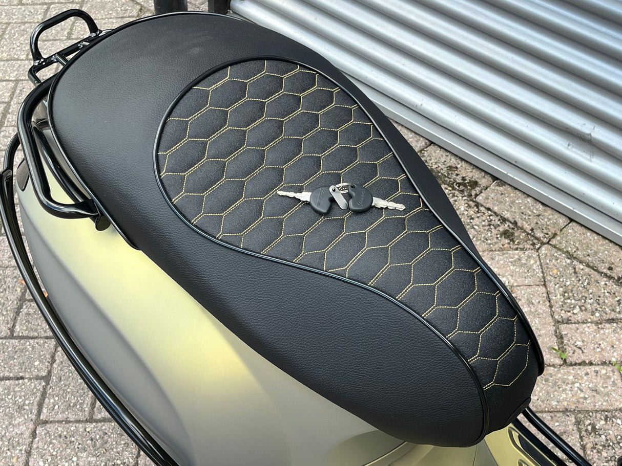 Vespa Sprint Amethyst Gold Brom 2021 15789 km Full-Option