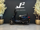 Vespa Sprint | Dark Midnight Blue