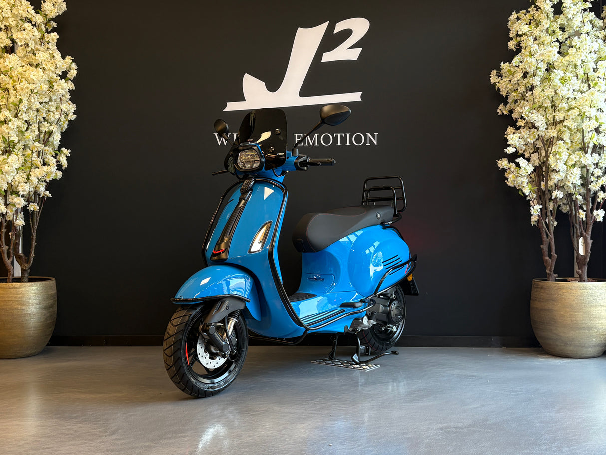 Vespa Sprint | Blu Eclettico