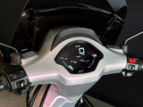 Vespa Sprint | Mercedes Iridium Silver