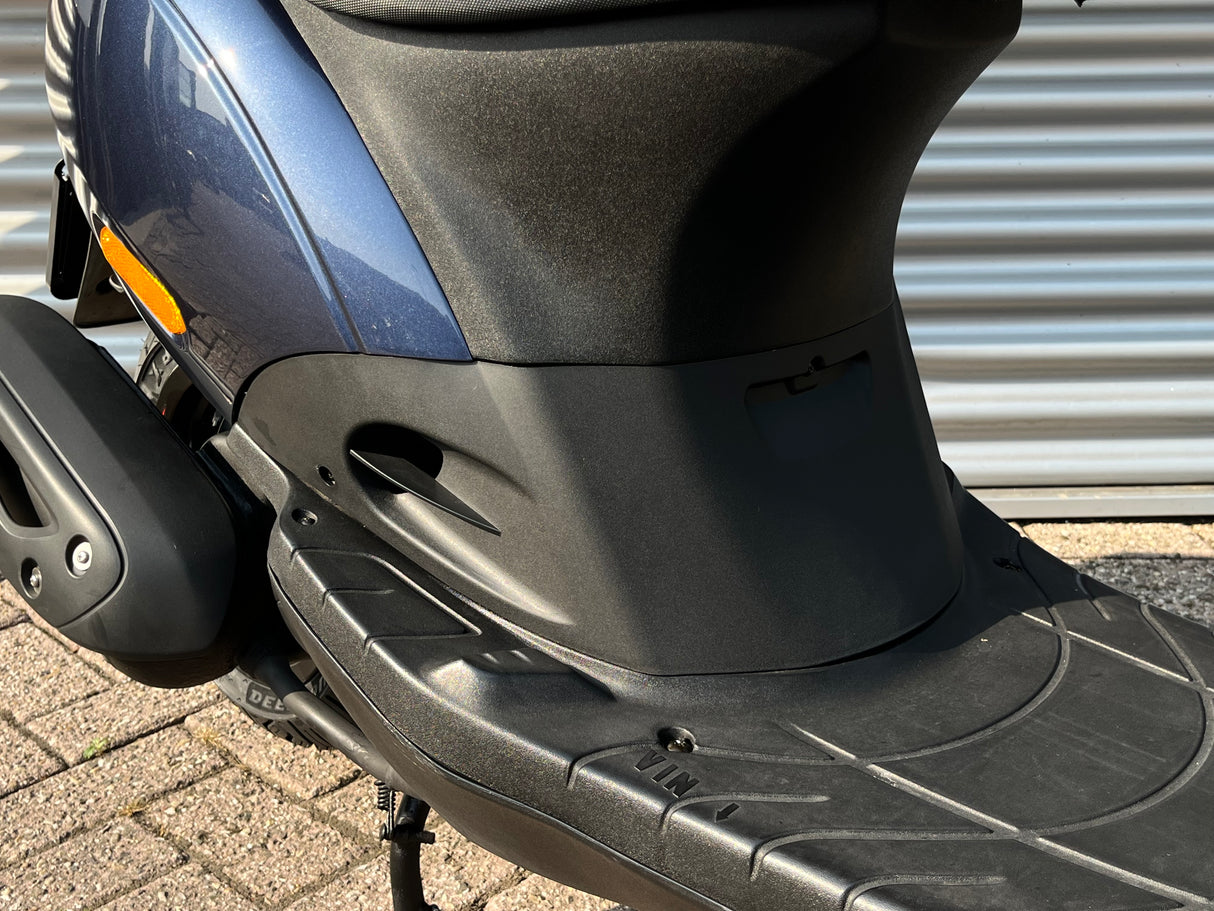 Piaggio Zip Midnight Blue Brom 2019 9387 km 1 eig