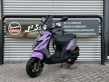 Piaggio Zip Amethyst Violet Brom 2023 2174 km Full 1 eig