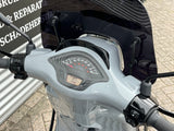 Vespa Sprint Nardo Grey Brom 2019 7911 km 1 eig