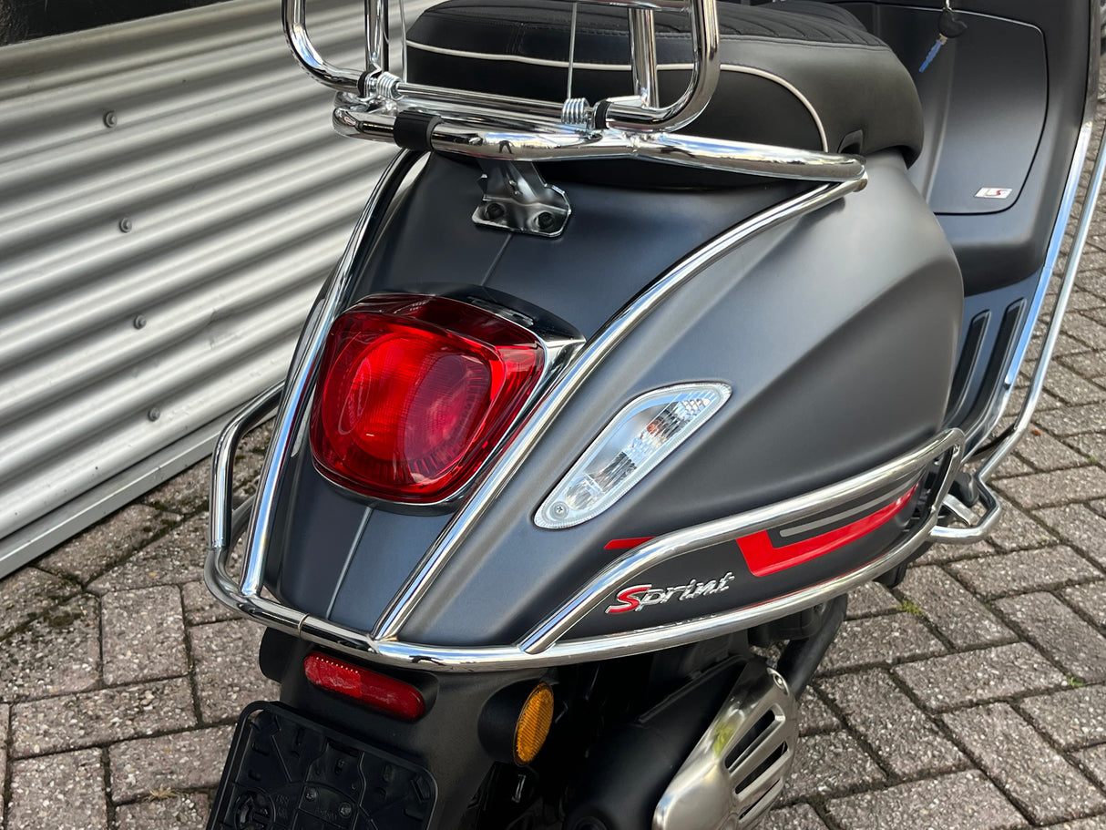 Vespa Sprint Mat Grijs Brom 2022 7915 km