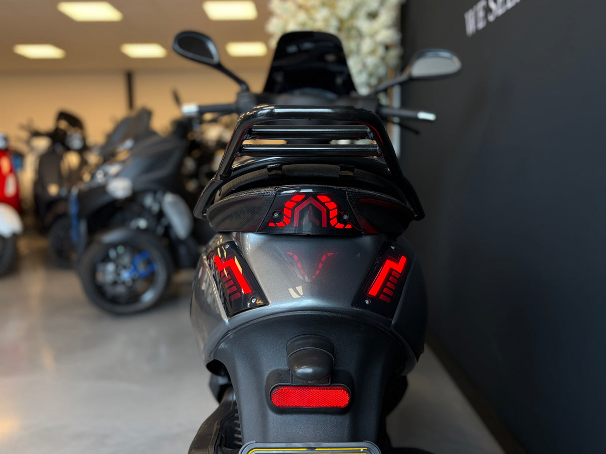 Piaggio Zip | Porsche Agaat Grijs