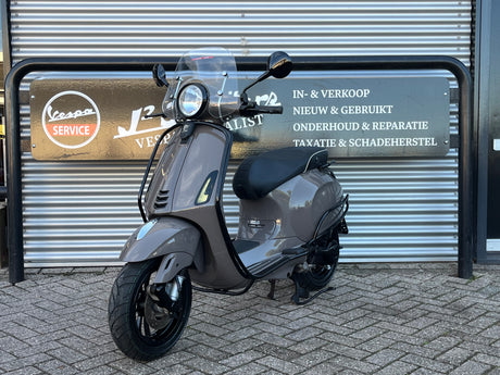 Vespa Primavera Misty Brown Snor/Brom 2017 11844 km 1 eig