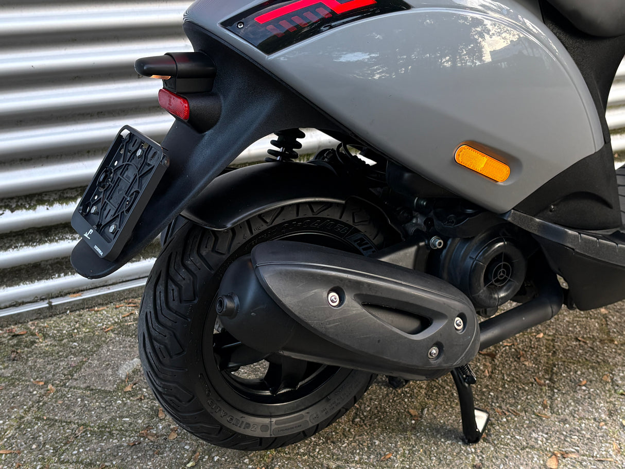 Piaggio Zip SP Brom 2023 4307 km 1 eig GARANTIE