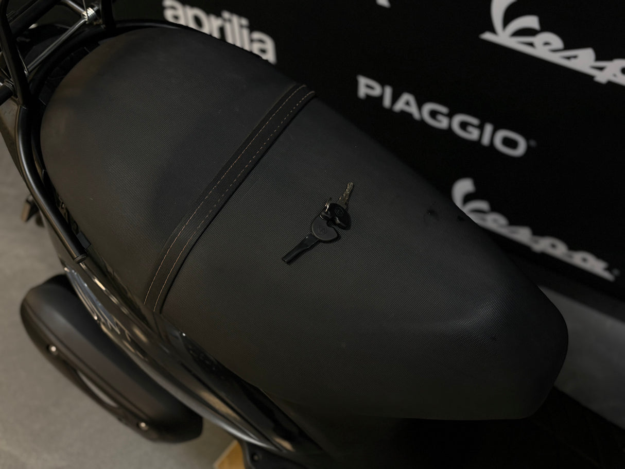 Piaggio Zip | Metallic Grey