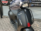 Vespa Sprint Mat Zwart Snor 2021 1737 km 1 eig NIEUWSTAAT
