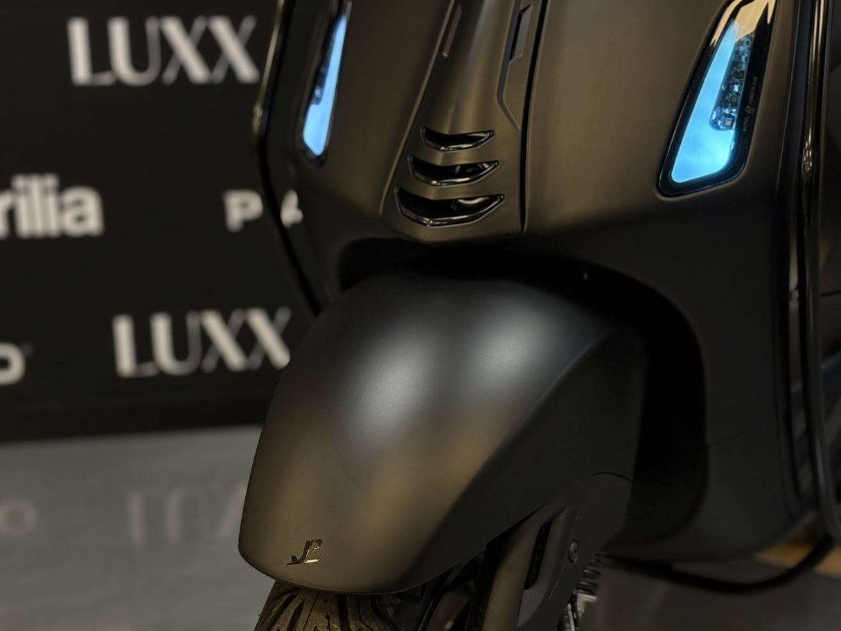 Vespa Sprint / Elettrica Facelift 2025 Nero Convinto Matt
