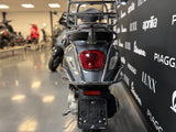 Vespa Primavera | Grijs | 1 eig
