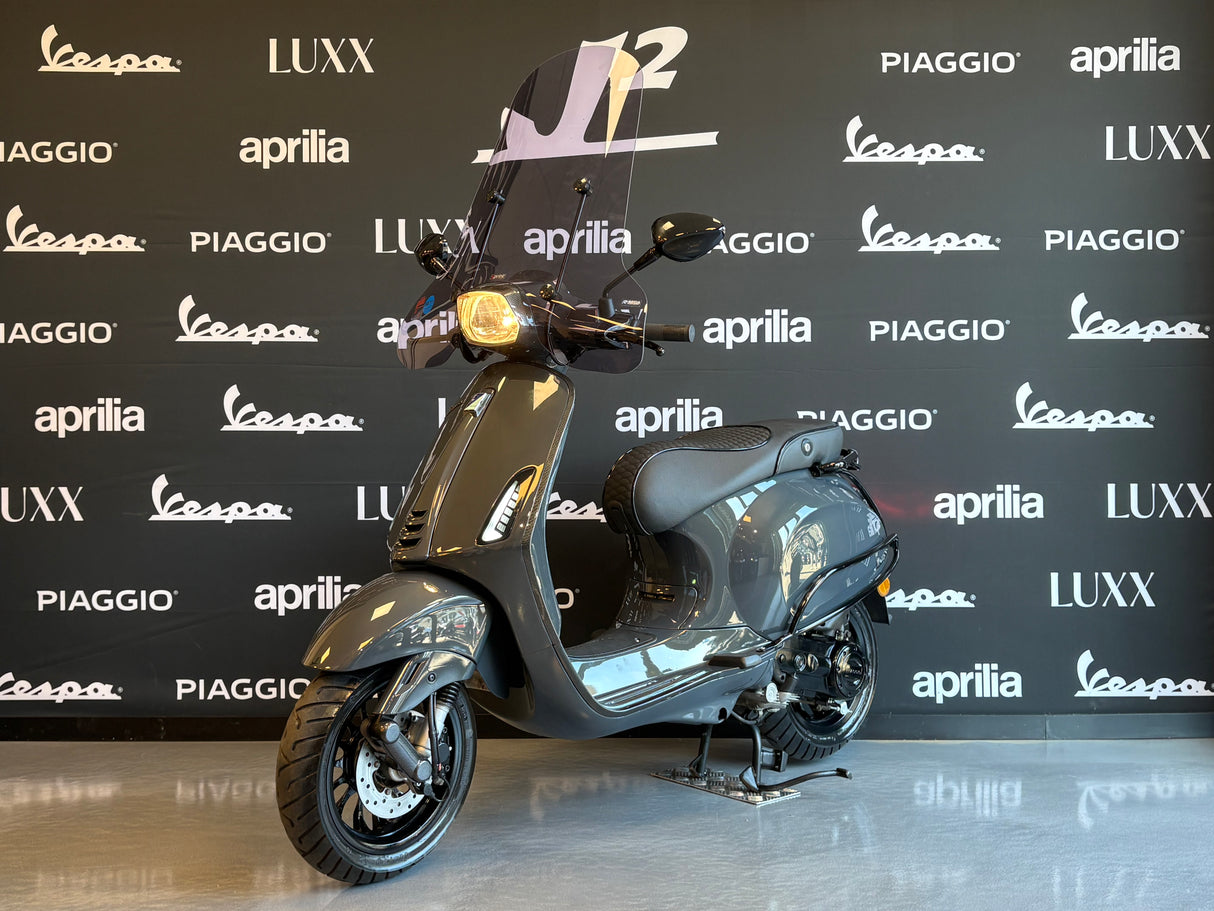 Vespa Sprint | Nano Grey