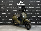Vespa Sprint | Army Green | 1 eig