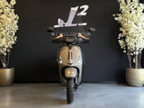 Vespa Sprint | BMW Champange Quartz