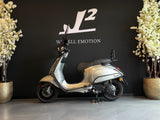 Vespa Sprint | White Gold