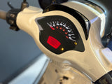 Vespa Sprint | Porsche Krijt Grijs