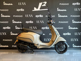 Vespa Sprint | Desert Storm