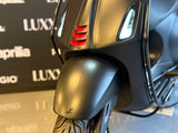 Vespa Sprint | Mat Zwart
