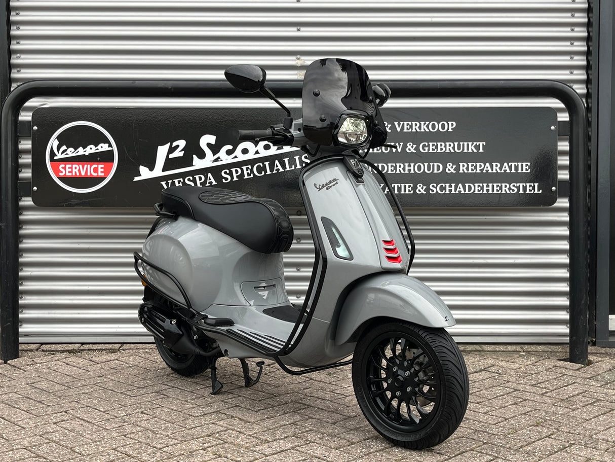 Vespa Sprint Nardo Grey Brom 2019 7911 km 1 eig