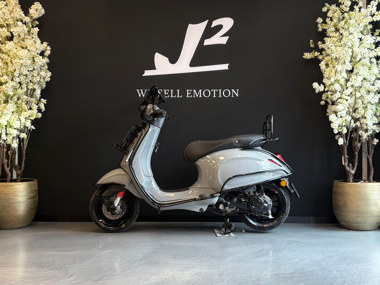 Vespa Sprint | Nardo Grey