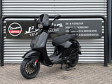 Vespa Sprint Black on Black Brom 2021 7389 km Full Option
