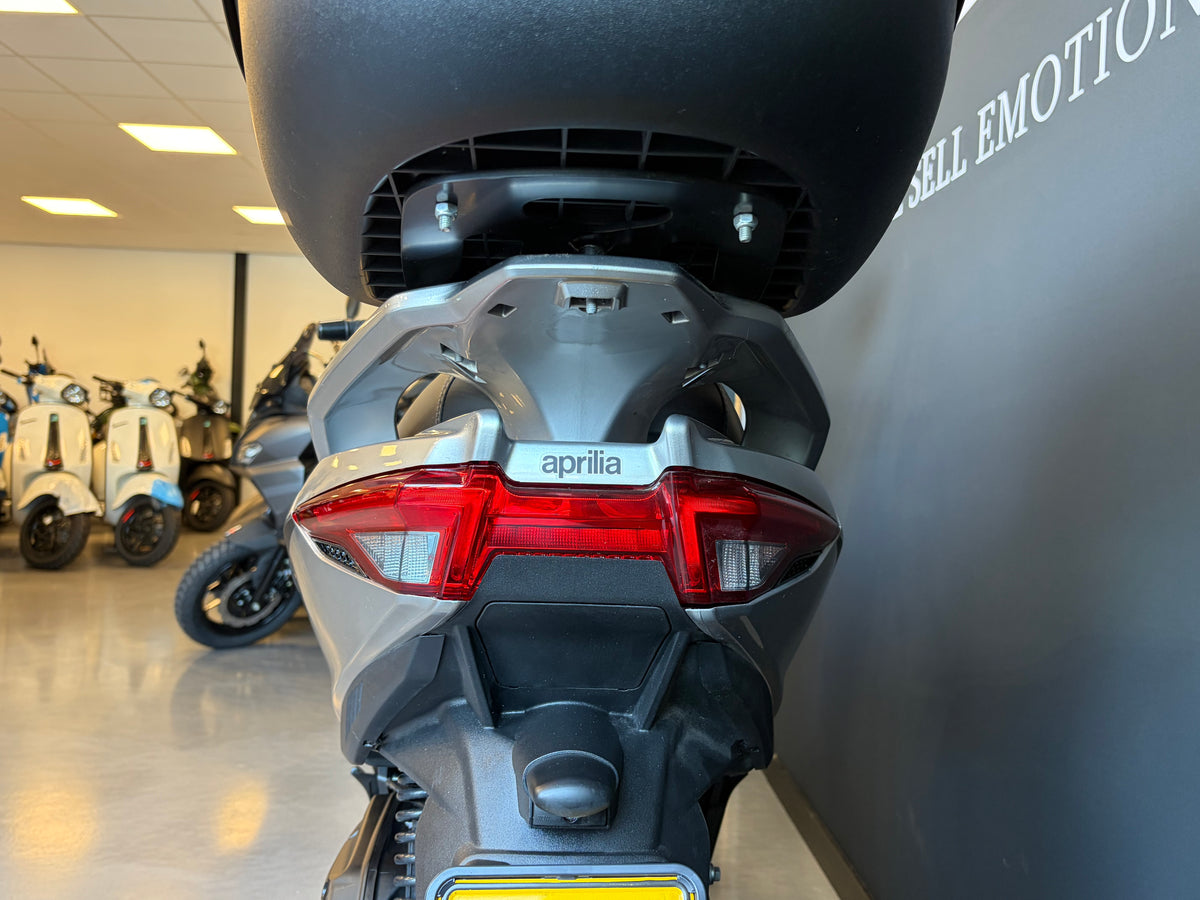 Aprilia SXR 50 | Instinctive Grey