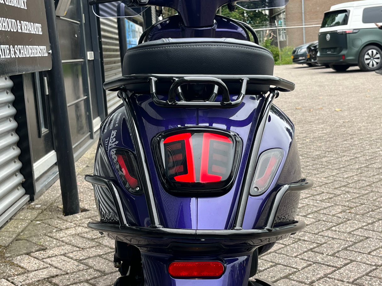Vespa Sprint RS6 Merlin Purple Brom 2019 11172 km 1 eig