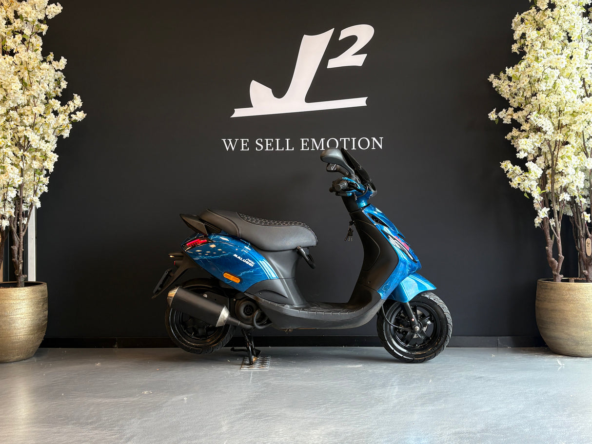Piaggio Zip | Airbrush Candy Blu