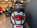 Vespa Sprint | Porsche Krijt Grijs
