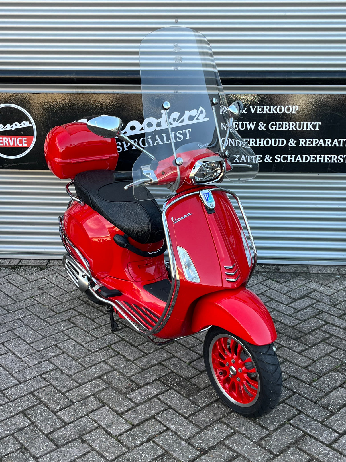 Vespa Sprint Rood Snor/Brom 2018 3422 km 1 eig GARANTIE