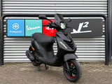 Piaggio Zip | Mat Zwart