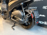 Piaggio Beverly | Mat Zwart | 1 Eig