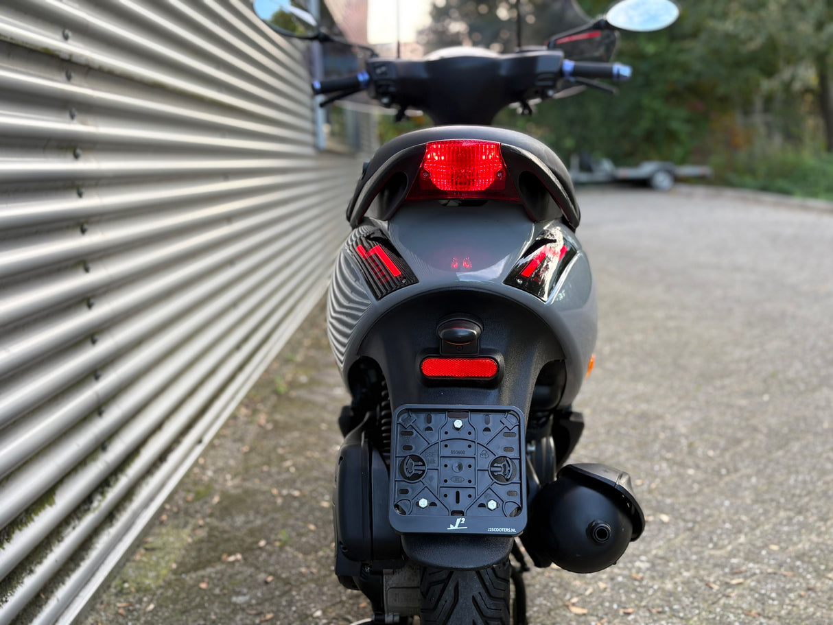 Piaggio Zip SP Brom 2023 4307 km 1 eig GARANTIE