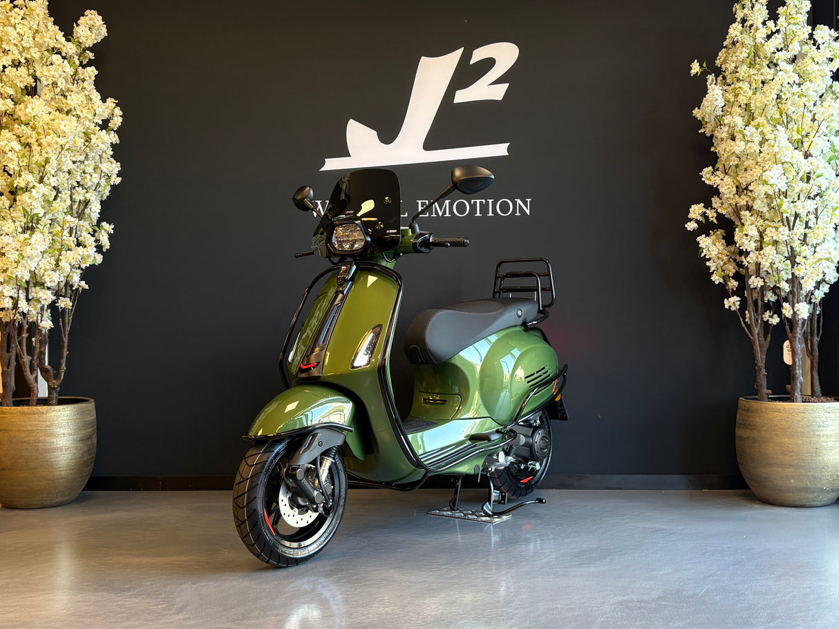 Vespa Sprint | Verde Libelle
