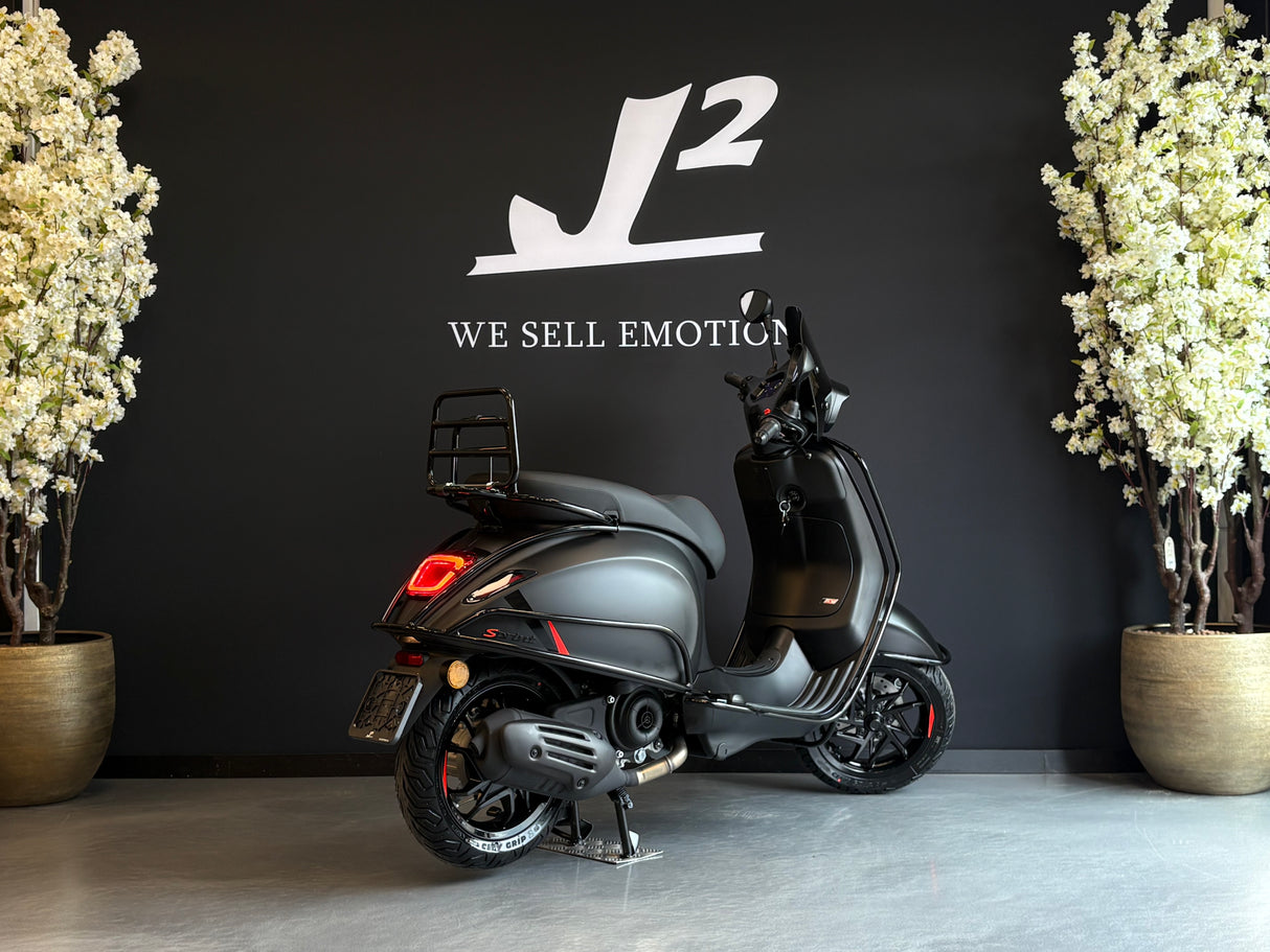 Vespa Sprint | Full-Option Pakket