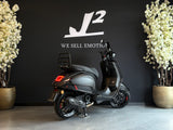 Vespa Sprint | Full-Option Pakket