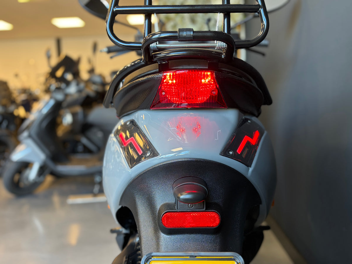 Piaggio Zip | Nardo Grey