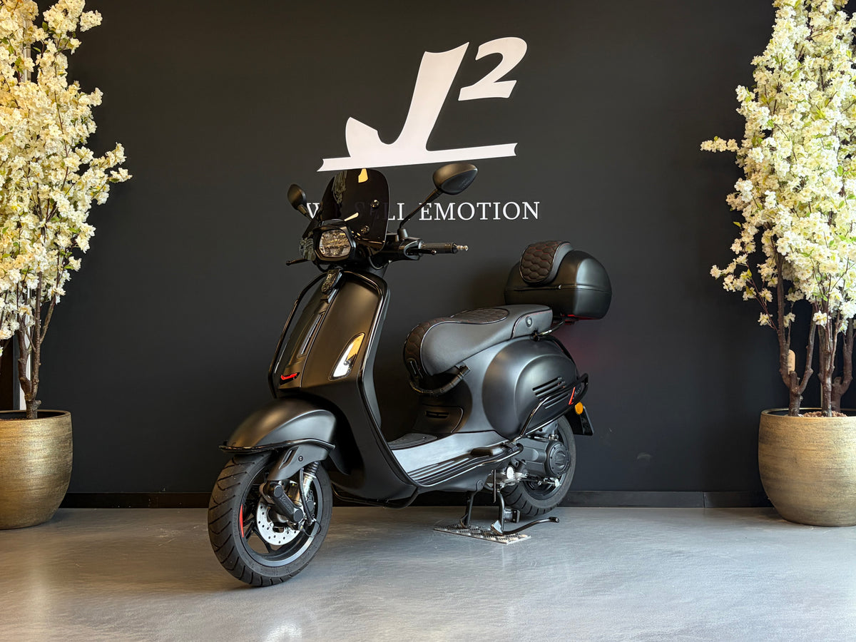 Vespa Sprint | Nero Convinto
