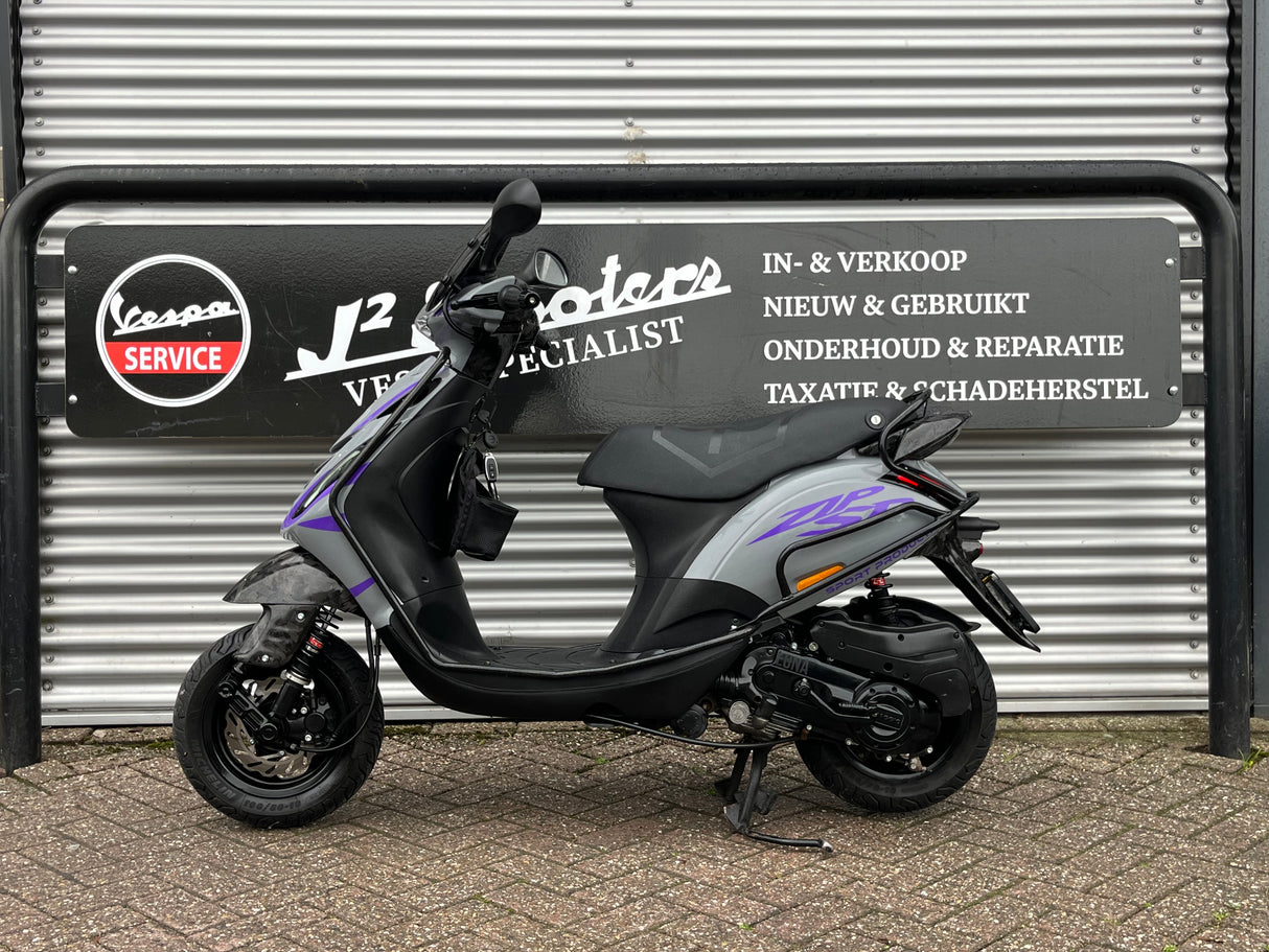Piaggio Zip SP Nardo Brom 80cc 2017 9000 km SP vork / Carbon