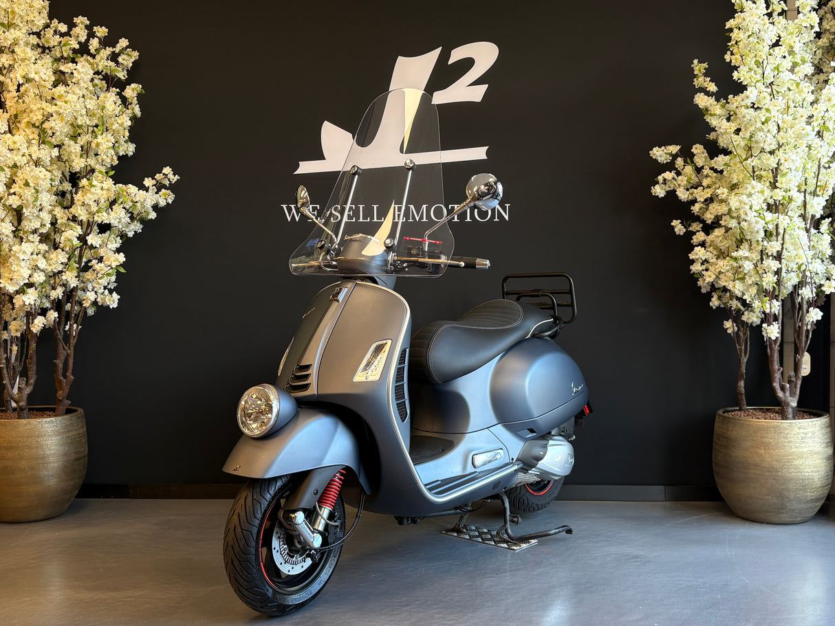 Vespa GTV 300 | Mat Grijs