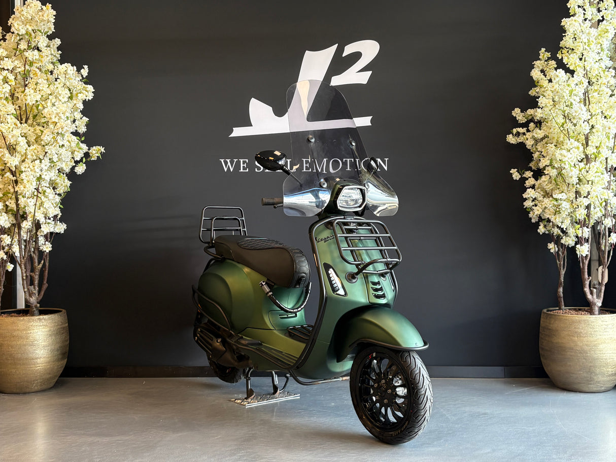 Vespa Sprint | Cobra Green | 1 eig