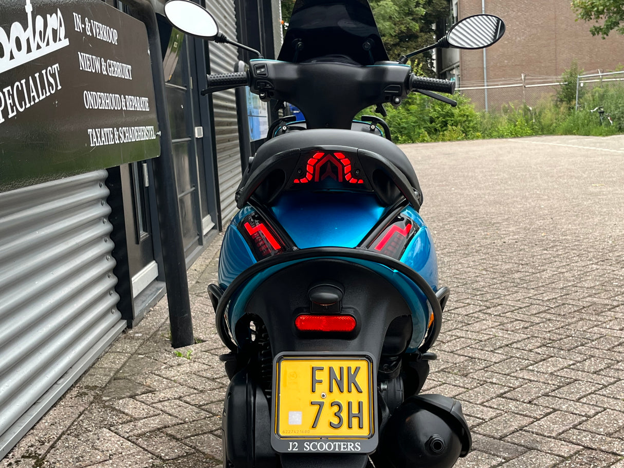 Piaggio Zip Ice Candy Blu Brom 2022 9558 km Full Option 1eig