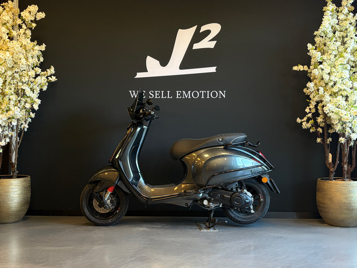 Vespa Sprint | Daytona Grau