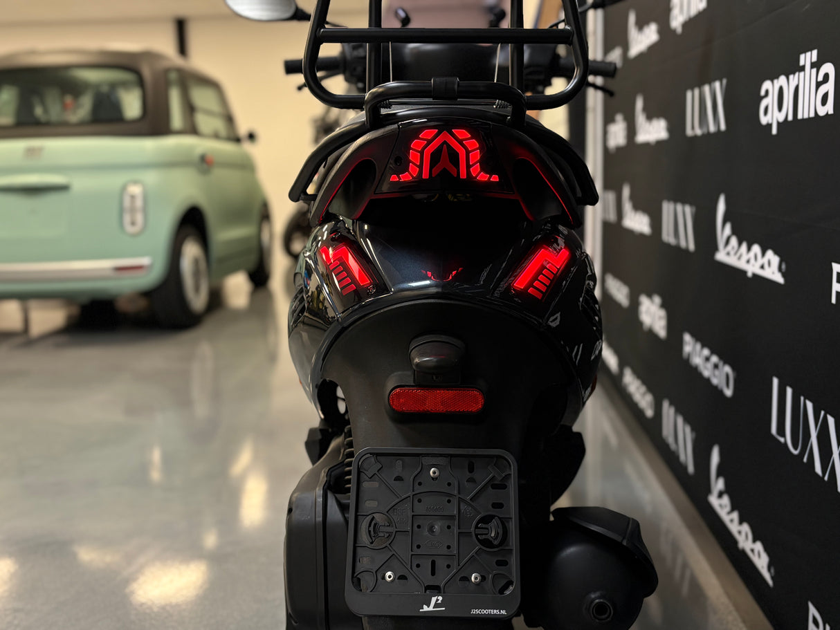 Piaggio Zip | Metallic Grey