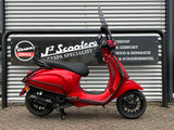 Vespa Sprint Candy Red Brom 2022 5276 km 1 eig