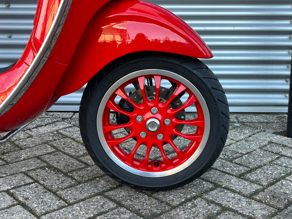 Vespa Sprint Rood Snor/Brom 2018 3422 km 1 eig GARANTIE