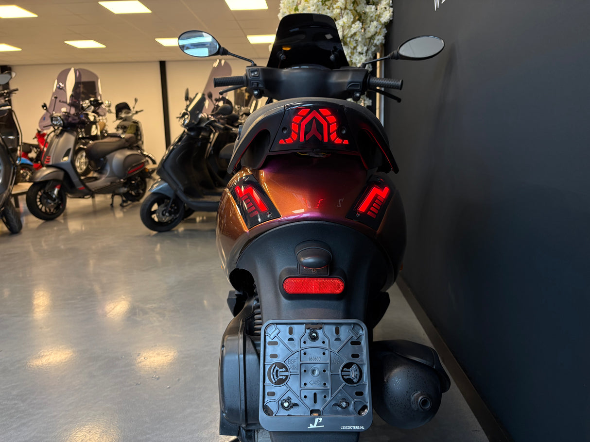 Piaggio Zip | Mica Red