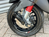 Vespa Sprint Mat Zwart Snor 2021 1737 km 1 eig NIEUWSTAAT